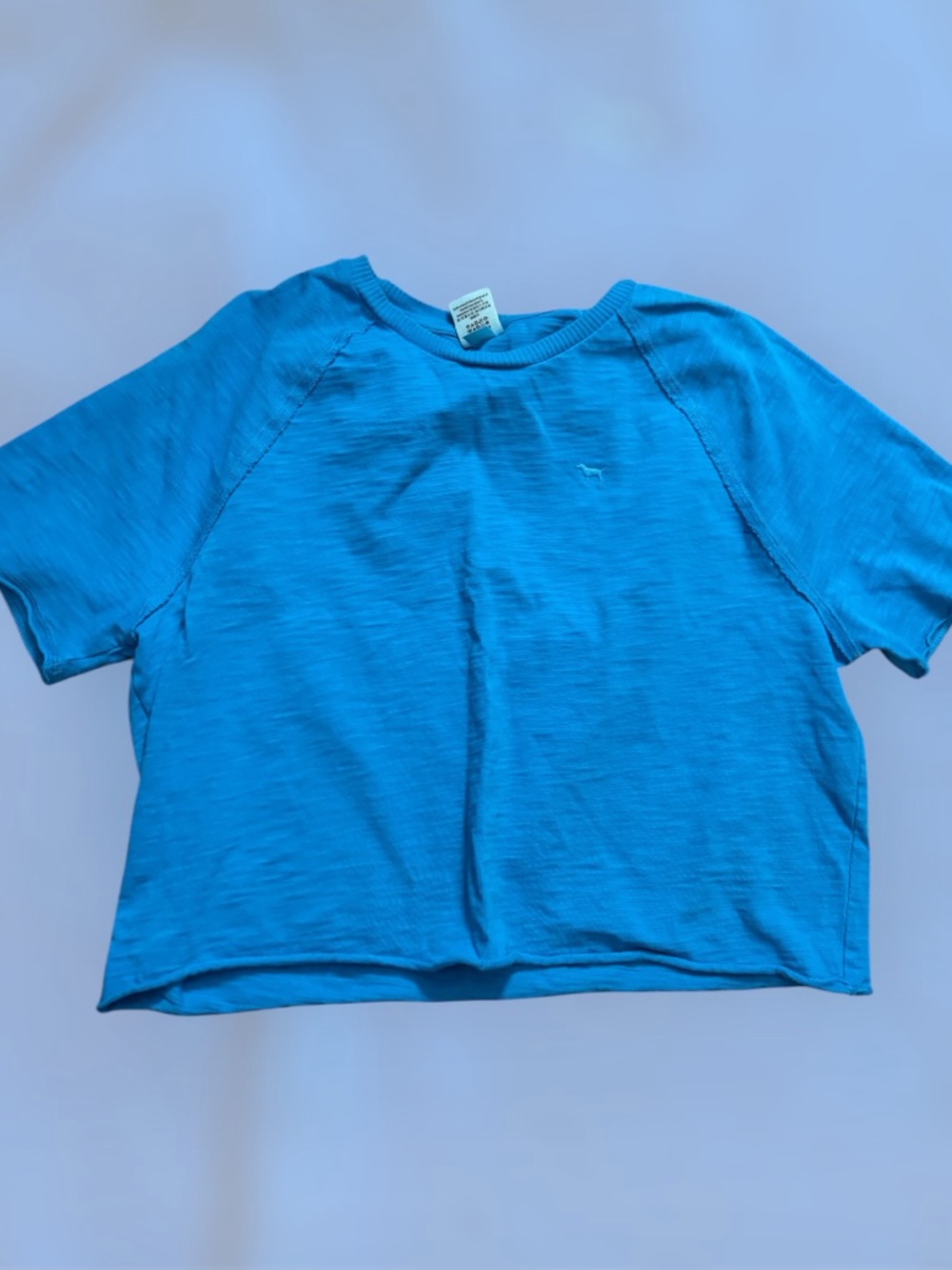 NWOT Pink Crop Top 22”
Blue